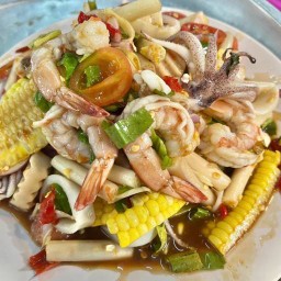 ยำแซ่บทะเลสด🌶️by🌶️เจ้ตุ๊ก🐙🦀🦐