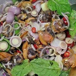 ยำหอยแครง