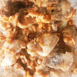 ข้าวไก่ทอดกระเทียม