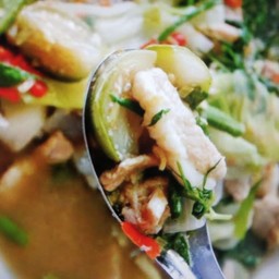 แกงอ่อมหมู