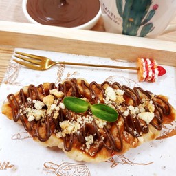 ช็อกโกแลตฮาเซลนัท+โรยคุ๊กกี้