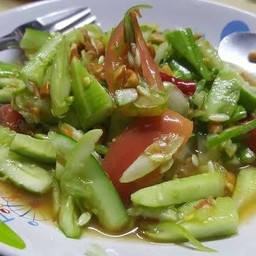 ตำแตงไท