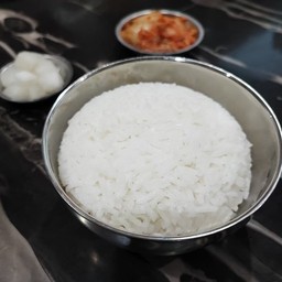 ซาจังนิม ชิคเก้น ไก่ทอดเกาหลี (ไก่ทอดท่านประธาน ไก่ทอดเกาหลี) เมืองเอก