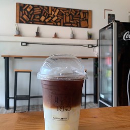 ลาเต้มะพร้าวน้ำหอม