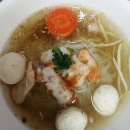 เส้นเล็กน้ำ