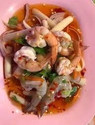 ยำกุ้งสองสหาย(กุ้งสด-สุก)