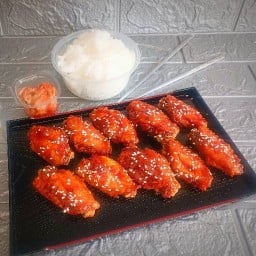ไก่ทอดเกาหลีอูยอน(เปิดเสาร์-อาทิตย์)