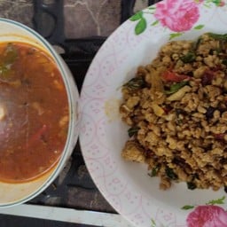 เจ๊พร อาหารตามสั่ง