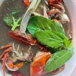 ลาบอุบล&อาหารตามสั่ง ทุกระดับประทับใจ