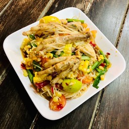 แซ่บซั่วขาไก่ น้ำปลาร้า (สูตรของทางร้านต้มเอง)