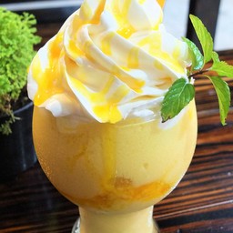 Mango Yogurt  Smoothie