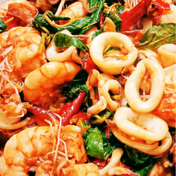 ทะเลผัดพริกเกลือ