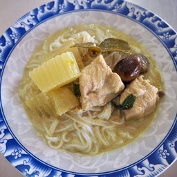 น้ำแกงเขียวหวานไก่