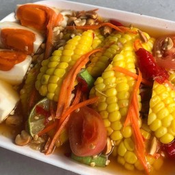 ตำข้าวโพดไข่เค็ม
