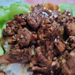 เครื่องในไก่ทอดกระเทียม (ใส่กึ๋น)