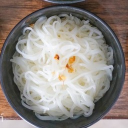 Dเส้นเล็กลวก