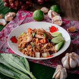 ข้าวผัดรถไฟไก่ไข่เป็ดทุ่ง