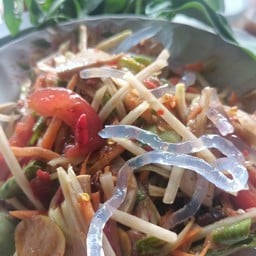 ส้มตำปูปลาร้า เส้นแก้ว