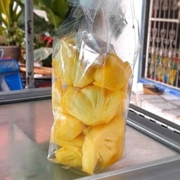 เจ๊นก ผลไม้สด