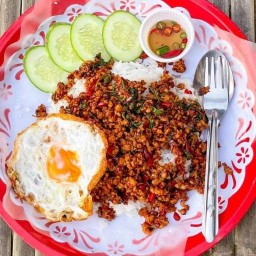คลุ้งใบเพรา กะเพรา30บาท ไข่เจียวบุฟเฟ่ ประชาอุทิศ69