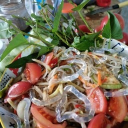 Somtam Sua Khanom Jeen with Glass Noodles (no papaya)