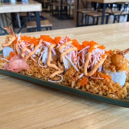 โรลกุ้งทอดสไปซี่