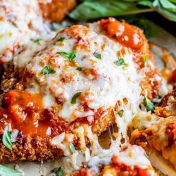 ไก่ทอดฝ่ามือ หน้าพิซซ่า ค็อกเทล ชีสสสส์