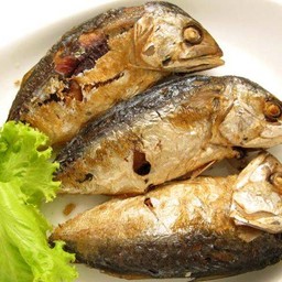 ปลาทูทอด