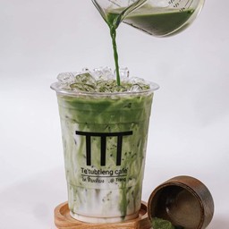 มัทฉะลาเต้เย็น