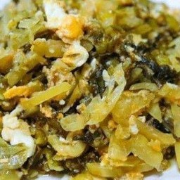 ผักกาดดองผัดไข่