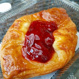 STRAWBERRY DANISH