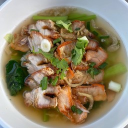 เกาเหลา แดง-กรอบ