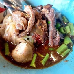 เส้นเล็กน้ำตกเนื้อรวมเด็ดๆ