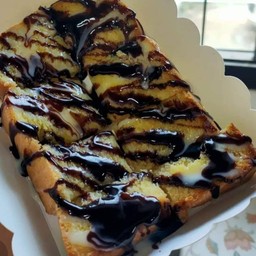 ขนมปังปิ้งนมช็อกโกแลต