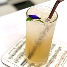 Bumblebee Cafe&Gallery