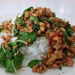 ข้าวกะเพราหมูสับ