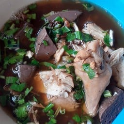 ส้มตำ อาหารตามสั่ง ยำรสเด็ด สาขา1