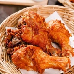 ไก่ทอดหาดใหญ่อาบังฮาลาลสาขา6ทางเข้าสน.ทุ่งครุ 6