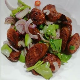 ยำไก่เชียง