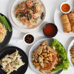 ซ้อ คั่วไก่ ราขพฤกษ์ - สวนผัก