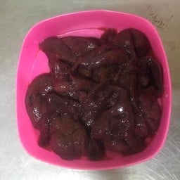 กอแก้วกระเพราพริกแห้ง