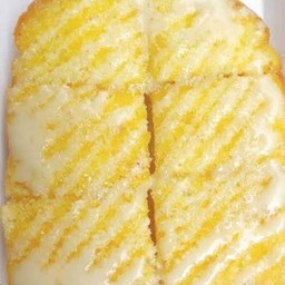 ขนมปังปิ้งเนยนม