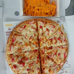 เซ็ท B เฟรนฟรายชีสกลางคู่พิซซ่า  (พิซซ่าเลือกไซส์ได้) จัดเซ็ทราคาพิเศษ