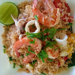 ส้มตำเฮงเฮงแซ่บเวอร์ มหานคร