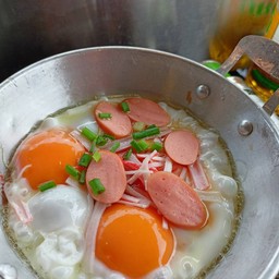 เตี๋ยวหลบมุม By.Joy