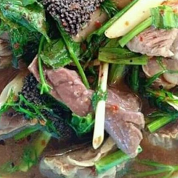 ต้มแซ่บเนื้อ