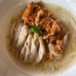 ก๋วยเตี๋ยวไก่ผสม