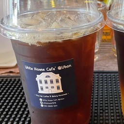 White House Cafe @Ubon