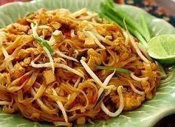 ครัวฮิมลาว (ผัดไทย_ข้าวมันไก่_ปลาเผาผักสด)