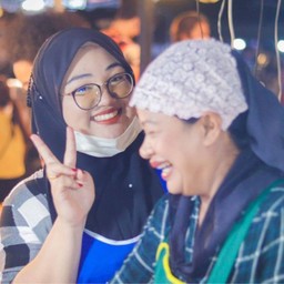 ข้าวต้ม ก๋วยจั๊บ ตลาดเปิดท้ายท่าเรียน(Halal Food)